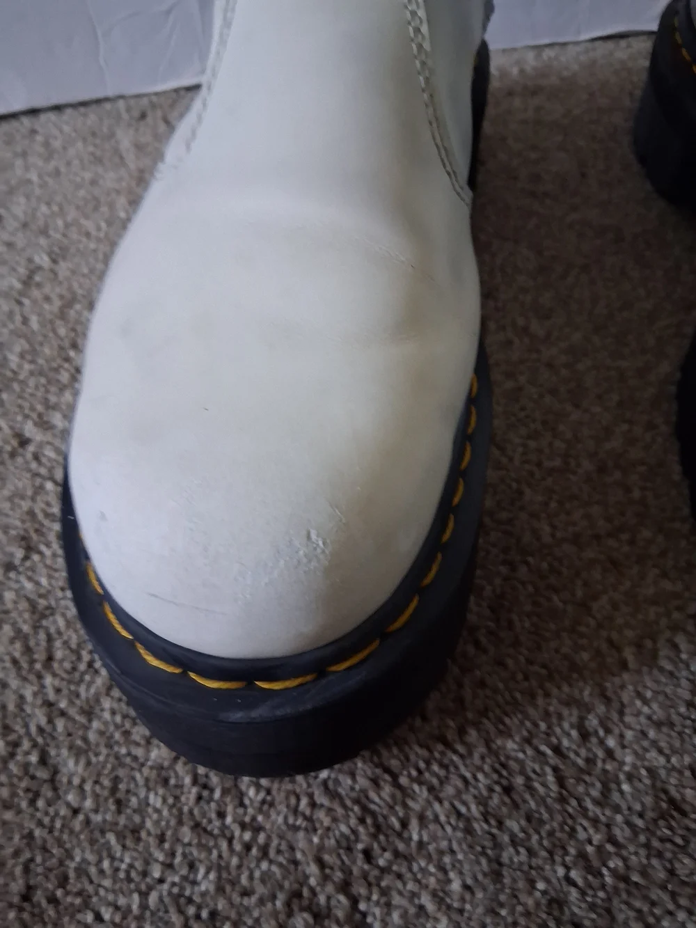 Dr. Martens 2976 Quad Platform Chelsea Boots White Leather Sz US Men 8 / Women 9